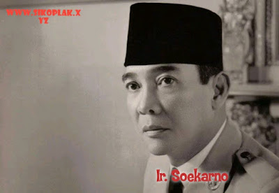 Biografi Soekarno, Sejarah Singkat Soekarno, Riwayat Hidup Soekarno